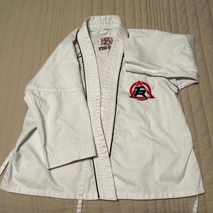 Tiger Rock Youth Uniform size 0/130